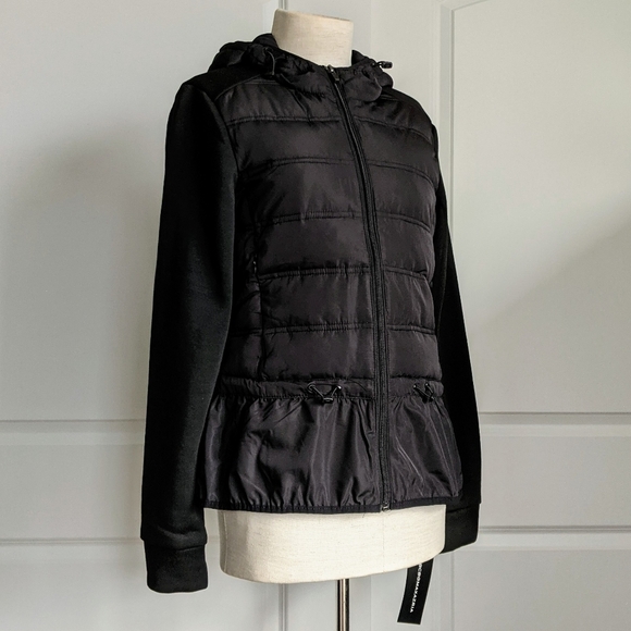 BCBGMaxAzria Jacket Puffer Hooded Zip Front Lightweight Fitted Black M NWT - Picture 1 of 15